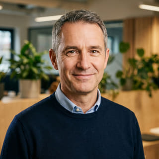 James Mitchell, Director Ejecutivo de Serena Fondivo