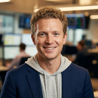 Ryan Brooks, Analista Principal de Trading en Serena Fondivo